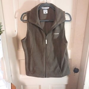 Columbia vest Large